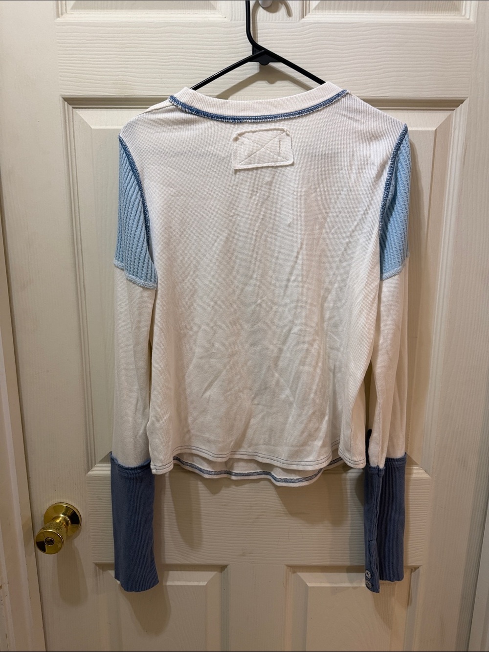 NWT We The Free / Free People top with 98 Applique - Picture 3 of 5
